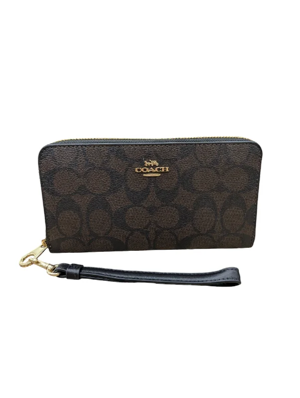 Wallet Designer By Coach, Size: Medium