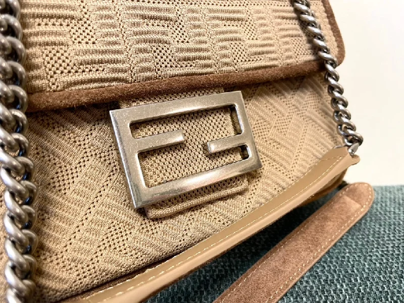 Fendi Midi Baguette Chain Bag