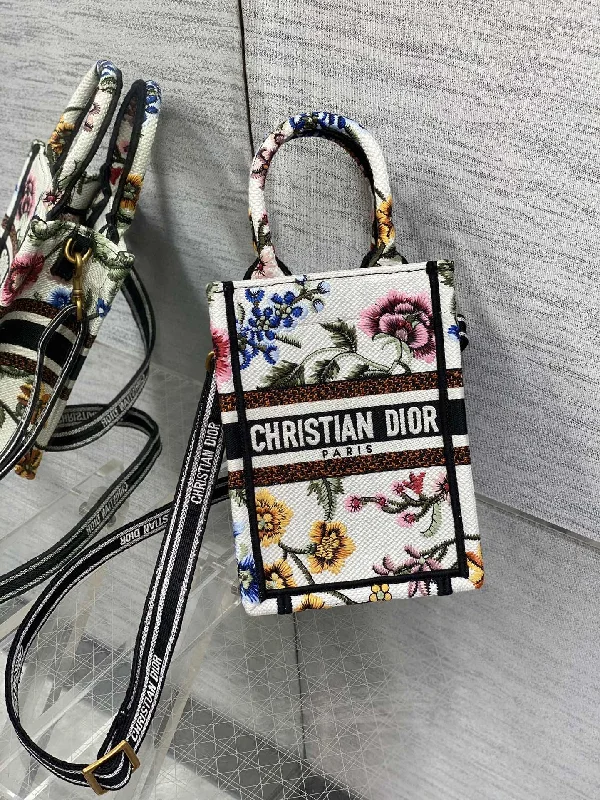 WF - Dior Bag - 162